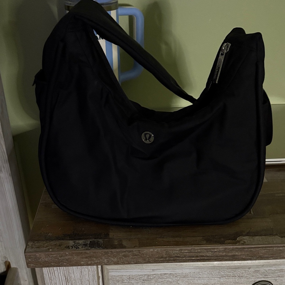 Lululemon Mini Black Shoulder Bag 4L